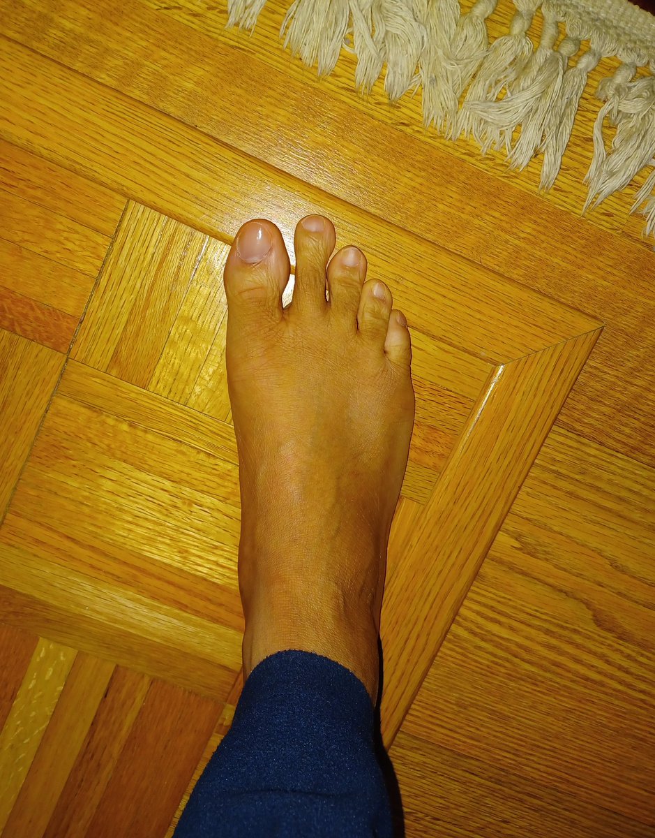 eastsideboss17's tweet photo. Beautiful male feet #feet #toes #foot #soles #footfetish #footfetishnation#feetgram #feetlovers #cutefeet #feetporn #prettytoes #pies #feetlover #feetpic #barefeet #feetworship #prettyfeet #pedicure #feetpics #sexyfeet #feetfetishworld #malefeet #solesandtoes #barefoot https://t.co/MH3Itv9pg6