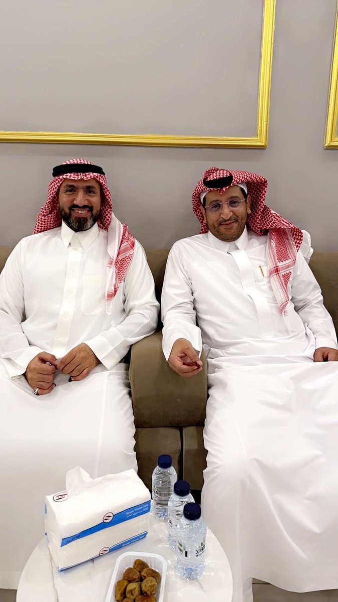 بحضور شيخ قبيلة بني جندب الشيخ محمد بن فيصل آل زنّان أقام عدد من أبناء أسرة آل زنّان احتفالًا بمناسبة عيد الفطر المبارك ١٤٤٦هـ وذلك بإحدى القاعات بمدينة جدة، تخلّله عدد من الفعاليات والأنشطة الاحتفالية بهذه المناسبة السعيدة .