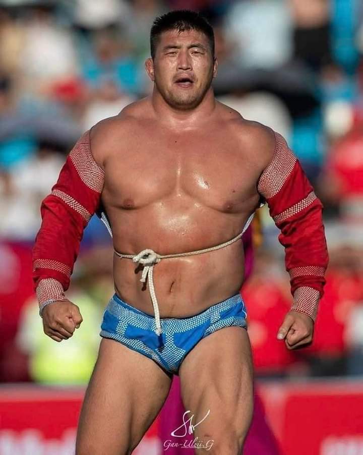 Бас л сүрдмээр бие хаатай шүү