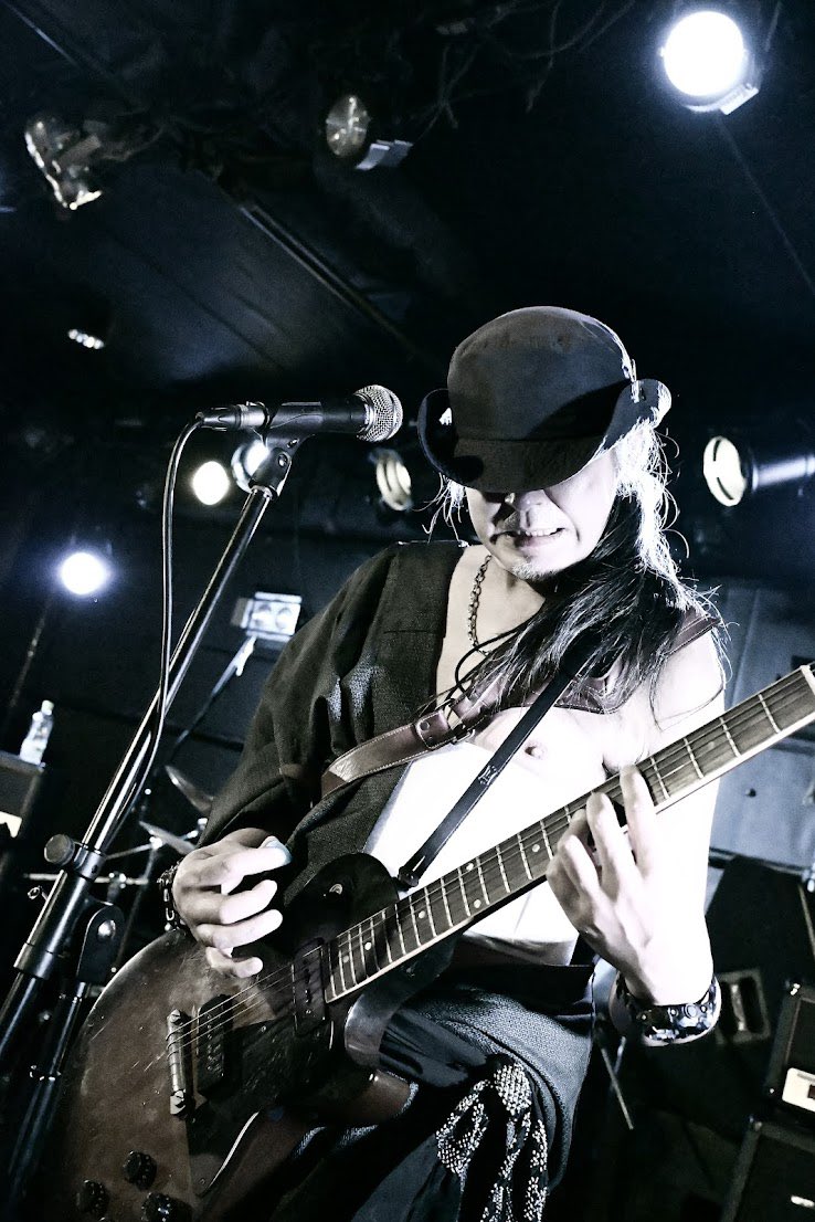 YoichiMas's tweet photo. 昔の強敵(とも)にも会えたし、
ライブ楽しかった…
骨無事で何よりw https://t.co/4H75dd2IPB