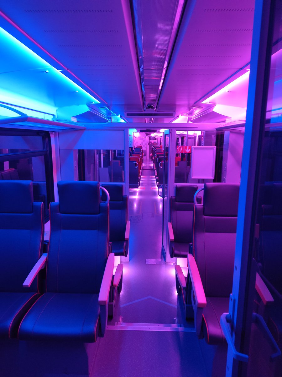 Will mit dem #Zug zum #CSD 🏳️‍⚧️