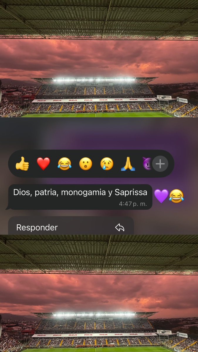 Pau_mr06's tweet photo. En esto se resume todo 😂💜 https://t.co/f3xkfoV48l