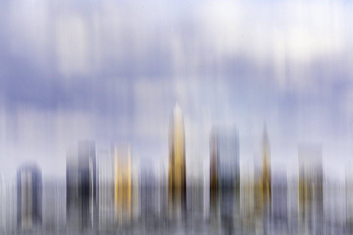 Korey_Smerk's tweet image. Cleveland Skyline stretch. 🏙️

@sonyalpha A7iv
@tamronusa 28-200
Handheld 1/15ss

#cleveland #clevelandskyline #exploredperspective #forestcitycollective #longexposure