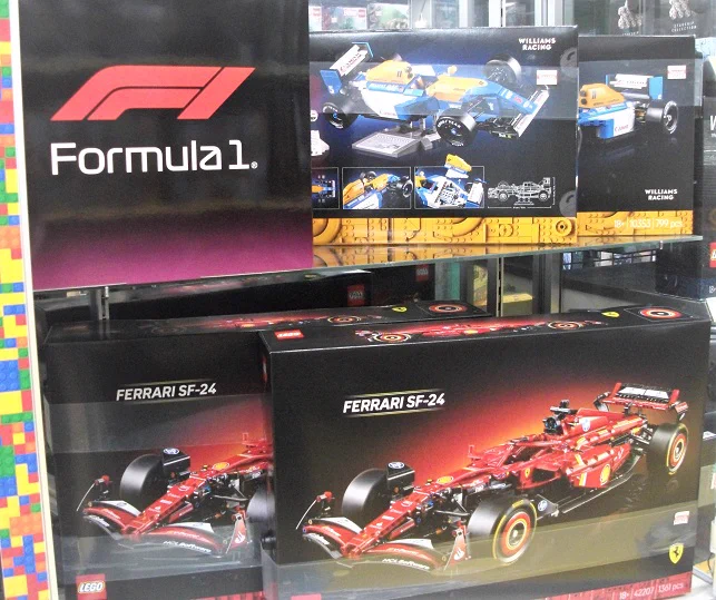 APIA Ｆ１？赤 バックスキン ヤマダデンキ LABI1 LIFE SELECT高崎 on X: 