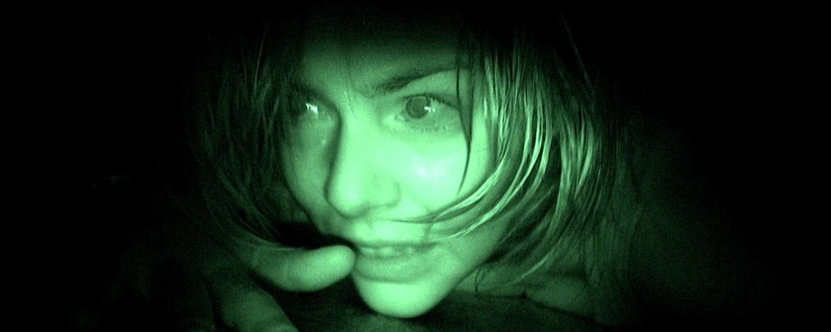 horrorsthetics's tweet photo. 2000’s horror films + the color green: 

a thread https://t.co/K6P1Dq0BA1