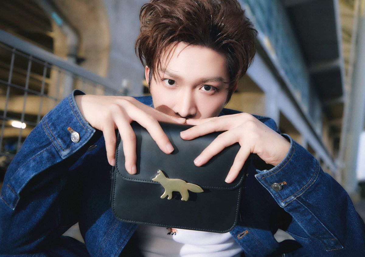 tangvuminhphuc's tweet photo. #TangPhuc #MaisonKitsune https://t.co/3OD5HkmDi3