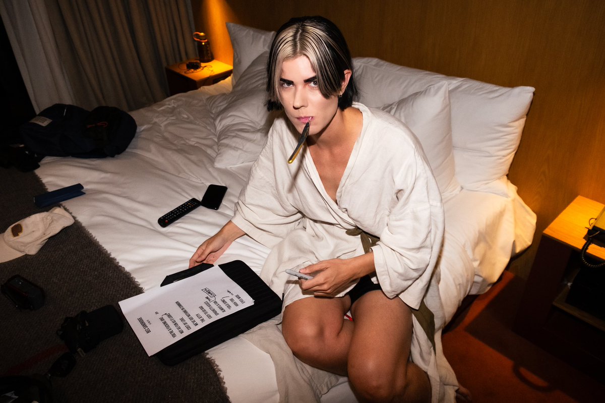 BEC SANDRIDGE tweet media