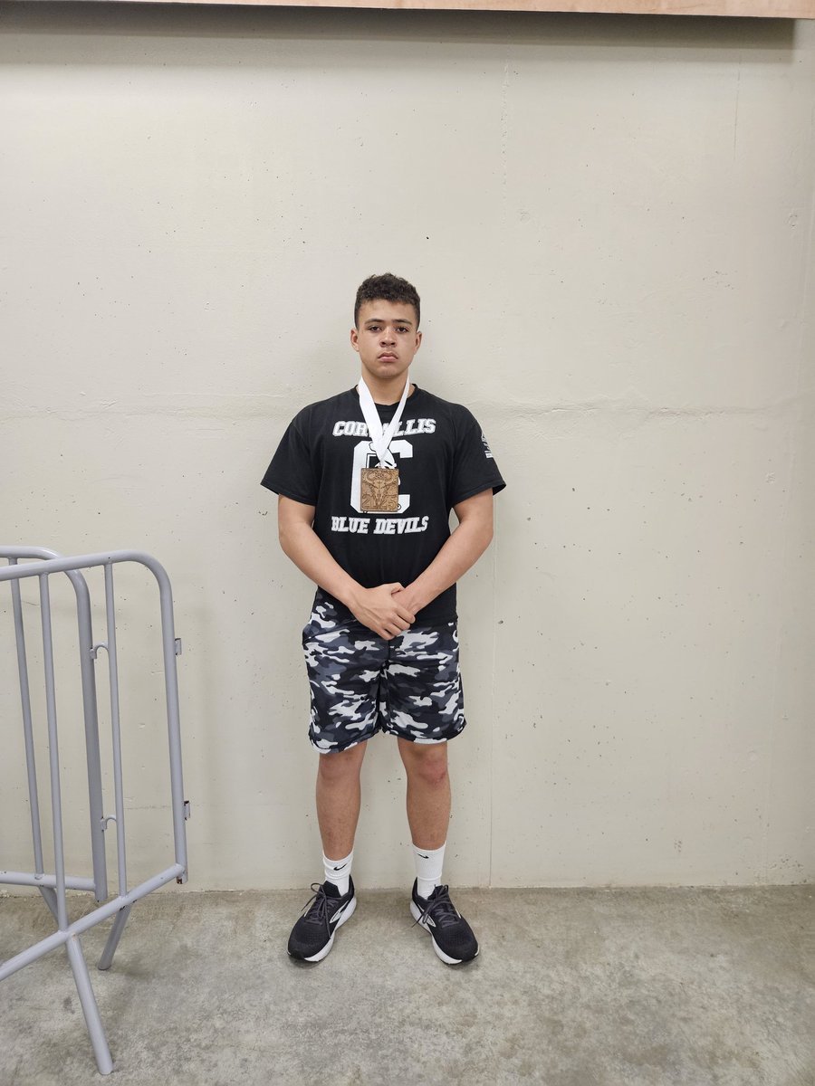 3rd place at the Montana open. 15u heavyweight!