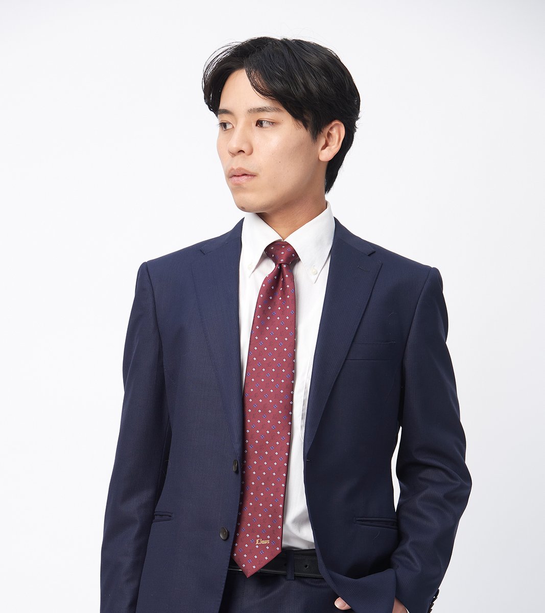 ビジネスシーンでも愛をアピール ライオンズネクタイ👔 イニシャル