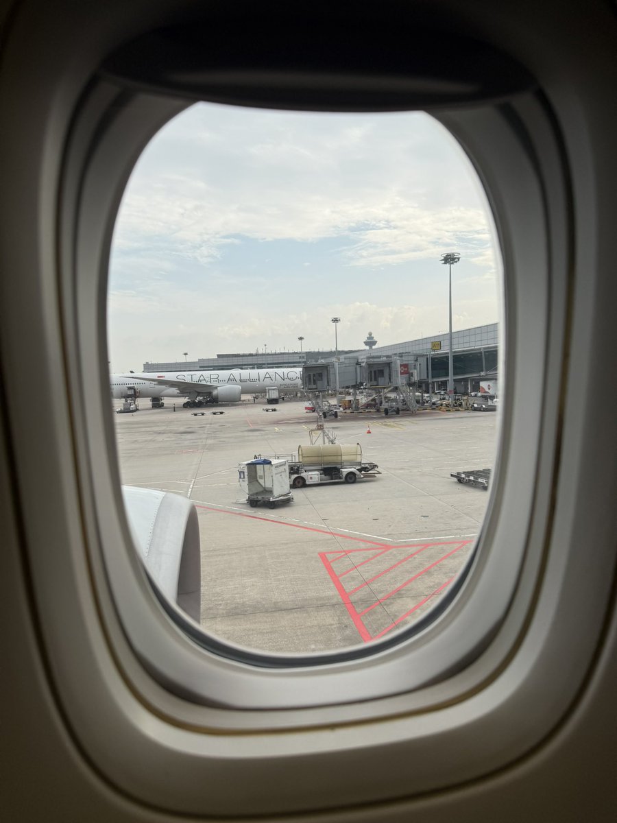 #viewtotheworld wish everyone is well. Have a good day #flyingagain