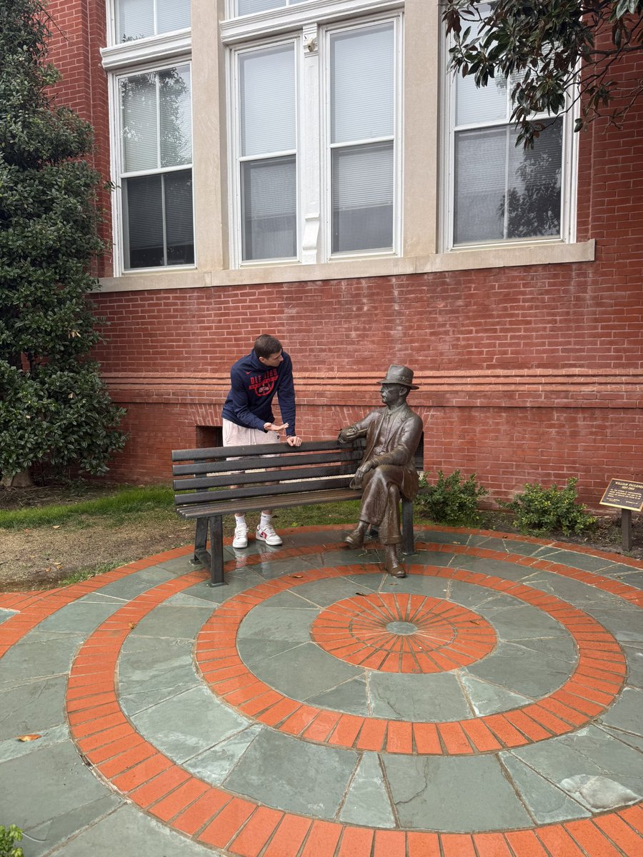 KylanBecker's tweet image. A very special trip back to Oxford 🏡 ❤️