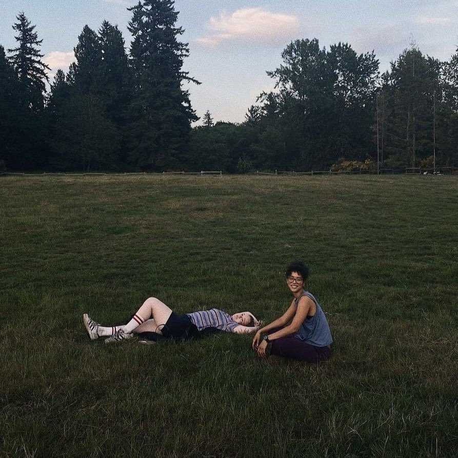 taivancel's tweet image. 104 degrees โ a #taivan smau
after an unfortunate career dry spell, van palmer is cast in season 2 of YELLOWJACKETS alongside fellow newcomer taissa turner, with whom they practically share a fanbase. tai & van's contracts, appearances, and PR efforts prove hard to maintain.