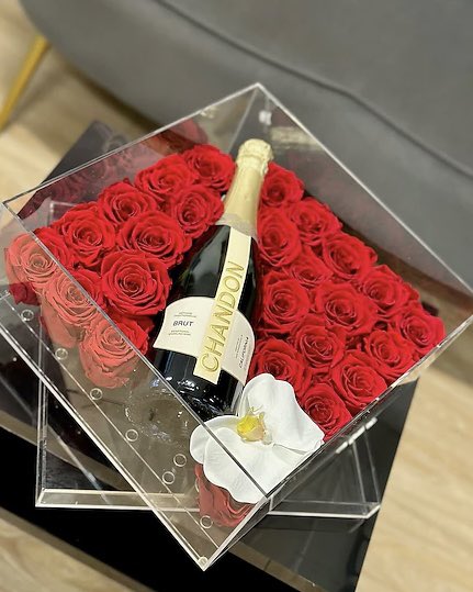 QueenPhoenixxxx's tweet photo. Shoutout to my top pig this week for draining his account for me. The rest of you should be embarrassed.
#PayToObey #ObsessionCosts #HumanATM https://t.co/Fsy7l4MdWe