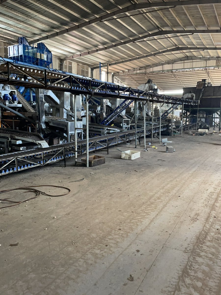 DungTienNguyen4's tweet image. Refined craftsmanship, engineered for impact.
Vietnam’s shelling machine delivers quietly extraordinary performance. #danielmachine danielmachine.co