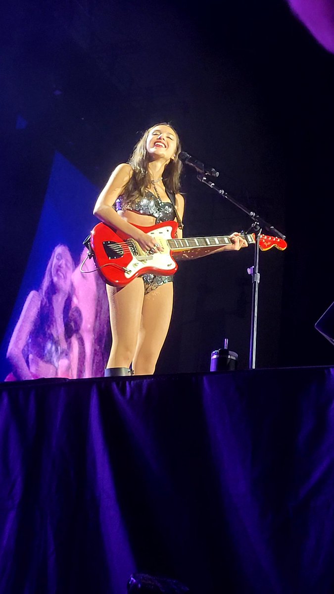 driversmalik's tweet image. fotos que você nunca viu da olivia por que fui eu que tirei