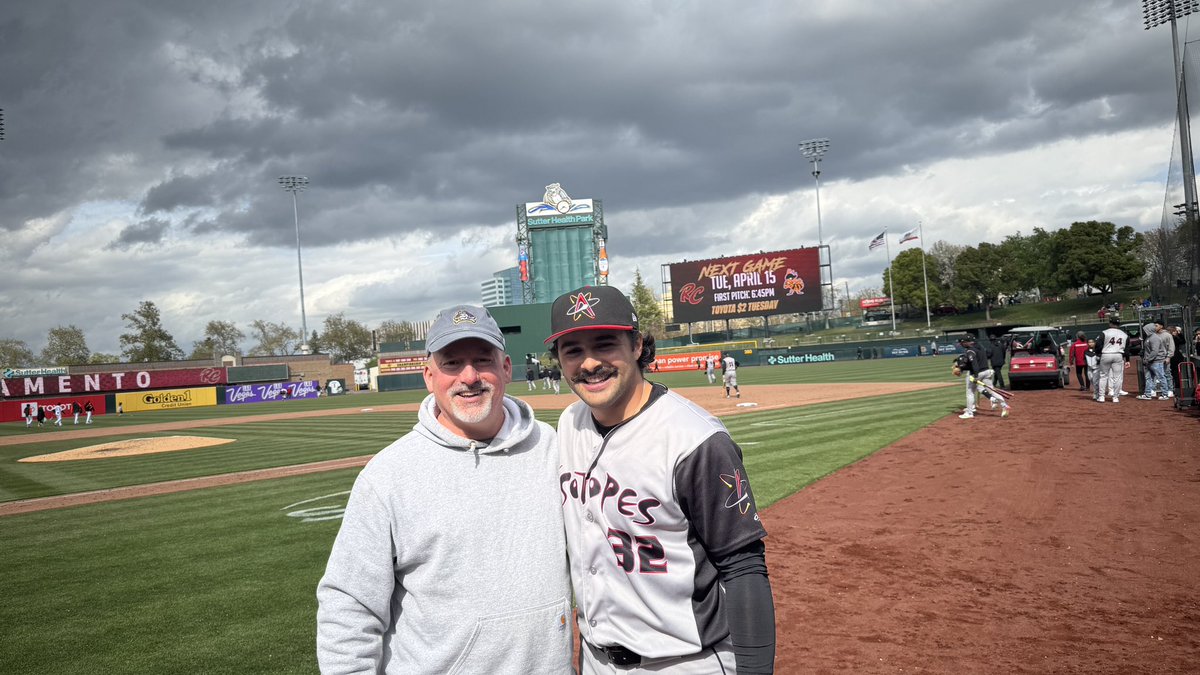 AFSFDefender68's tweet photo. @AgnosZach great debut!!! Glad the timing worked out and you have another new fan cheering you on. https://t.co/4r4MxuLVW9
