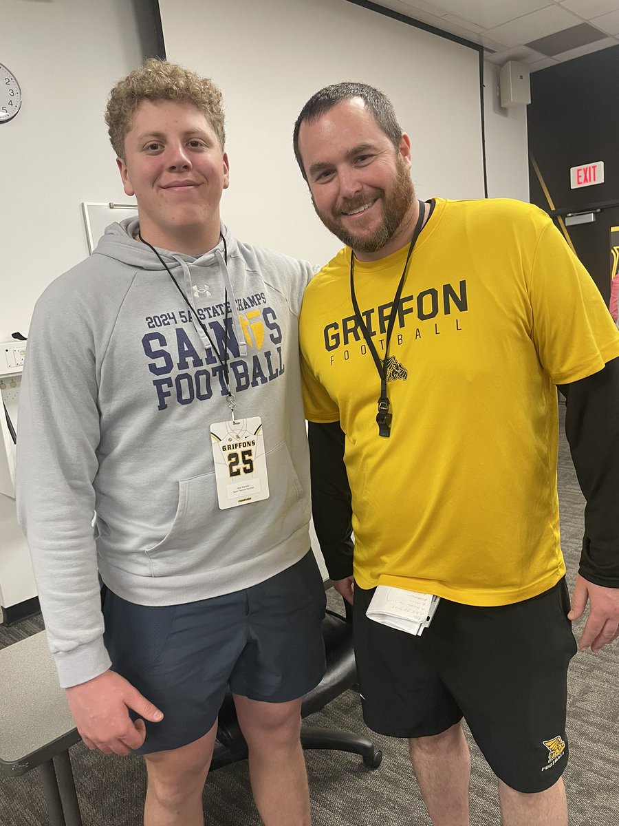 Max Manske (@max_manske7) on Twitter photo Had a great visit at <a href="/MWSU_Football/">Missouri Western Football</a> yesterday thanks coach <a href="/CoachStLouis/">Patrick St. Louis</a> for the invite Had a great visit at <a href="/MWSU_Football/">Missouri Western Football</a> yesterday thanks coach <a href="/CoachStLouis/">Patrick St. Louis</a> for the invite