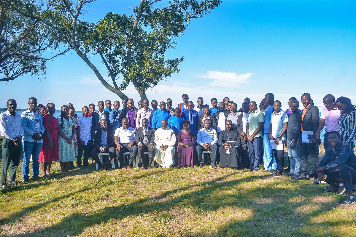 Namirembe Diocese Youth Department (@namirembeyouth) on Twitter photo Inspector General of Government (IGG) Hon. Beti Kamya urges youth leaders not to glorify the corrupt in society but instead report them for legal action. <a href="/GovUganda/">Government of Uganda</a> <a href="/IGGBetiKamya/">Beti Kamya Turwomwe</a> <a href="/igg/">𝕏</a> <a href="/BishopsVoice/">Namirembe Diocese</a> <a href="/ChurchofUganda_/">Church of Uganda</a> <a href="/coufamilytv/">COU Family TV</a> <a href="/Archbp_COU/">Archbishop Stephen Kaziimba</a> @BugandaOfficial <a href="/St_Johns_Chapel/">St John's Chapel Mengo</a> Inspector General of Government (IGG) Hon. Beti Kamya urges youth leaders not to glorify the corrupt in society but instead report them for legal action. <a href="/GovUganda/">Government of Uganda</a> <a href="/IGGBetiKamya/">Beti Kamya Turwomwe</a> <a href="/igg/">𝕏</a> <a href="/BishopsVoice/">Namirembe Diocese</a> <a href="/ChurchofUganda_/">Church of Uganda</a> <a href="/coufamilytv/">COU Family TV</a> <a href="/Archbp_COU/">Archbishop Stephen Kaziimba</a> @BugandaOfficial <a href="/St_Johns_Chapel/">St John's Chapel Mengo</a>