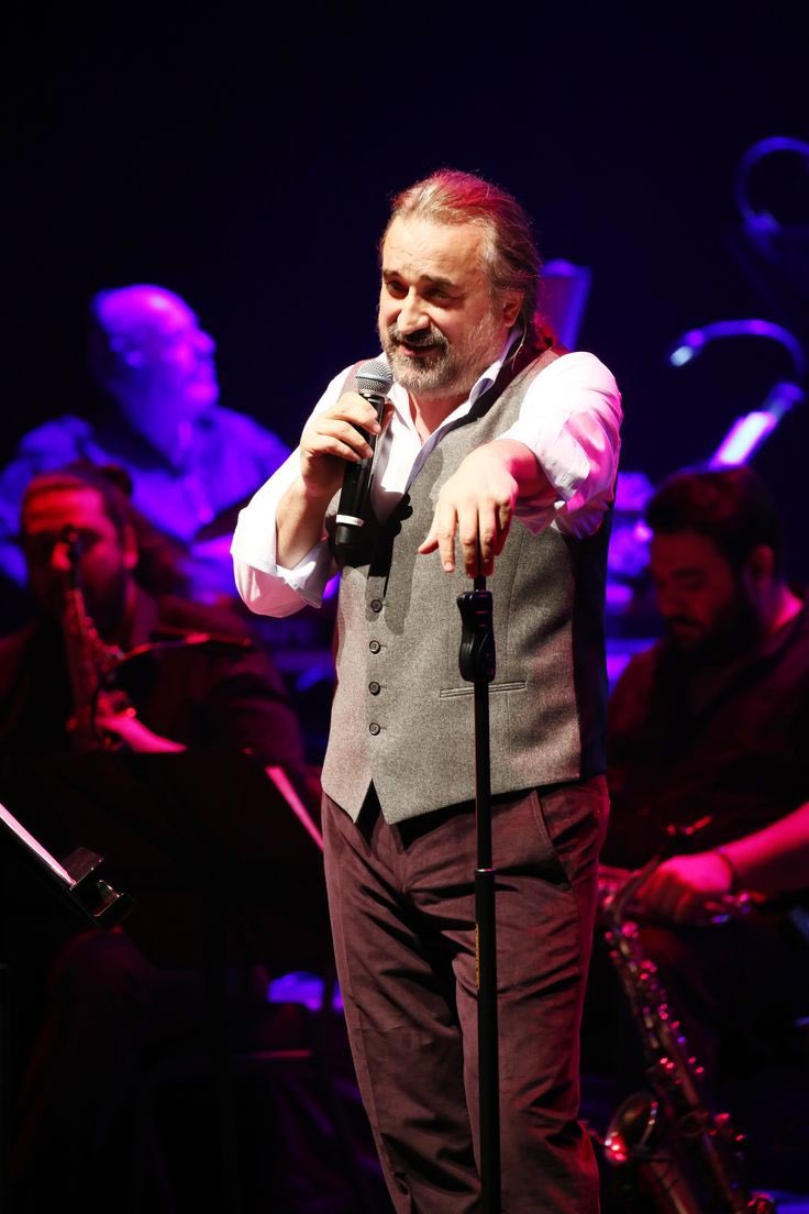 Ah...
#volkankonak 
#kuzeyinoğlu