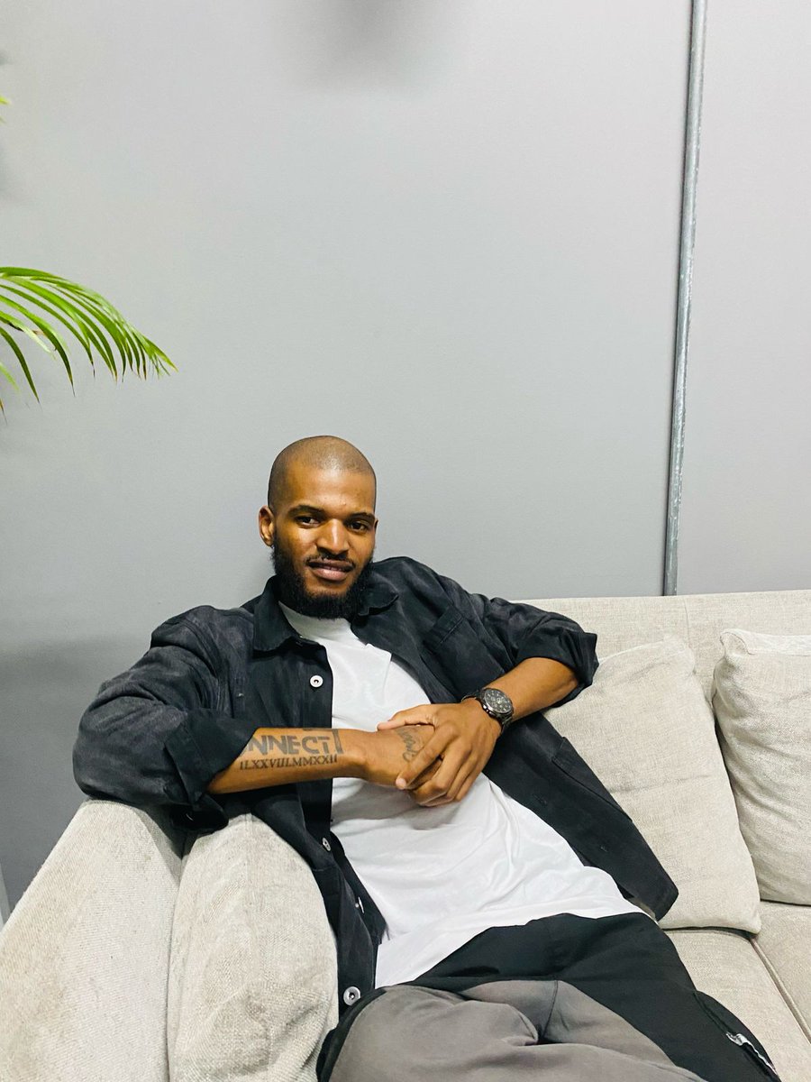 African Citizen☪️ tweet media