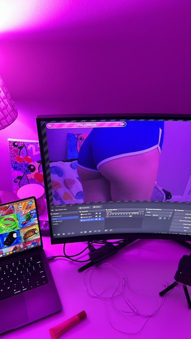 Watch 🎀Vanessa Taylor🎀's leaked NSFW photo on TwXstars