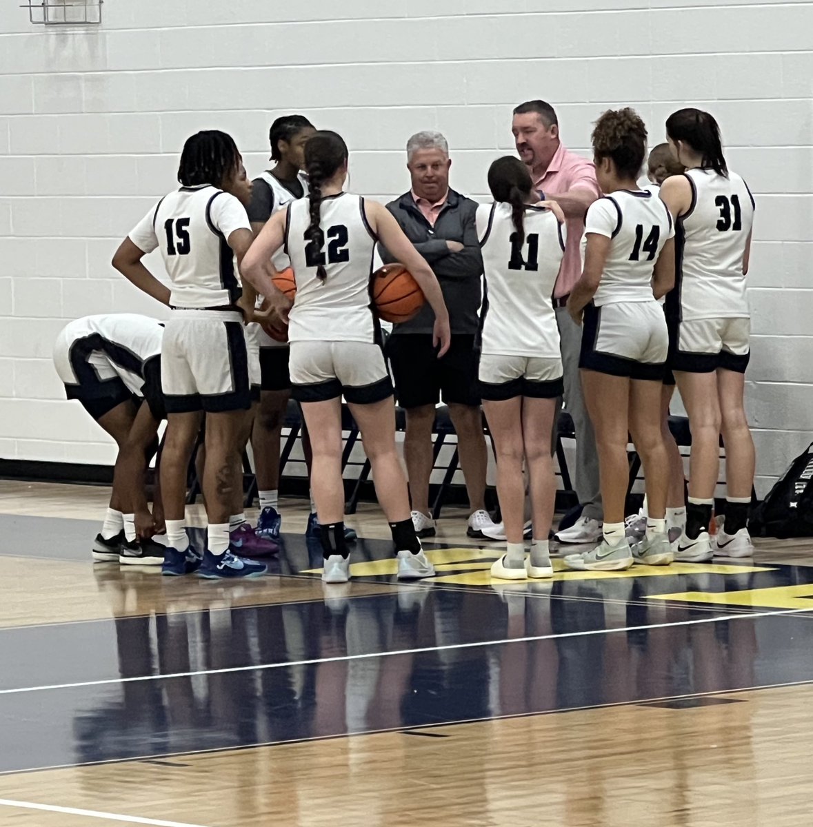 coachmaddox24's tweet image. 11 games between the 2 of them this weekend ✈️ Runner-up and a championship 🏆 The goal is getting better, #missionaccomplished. #flightfamily