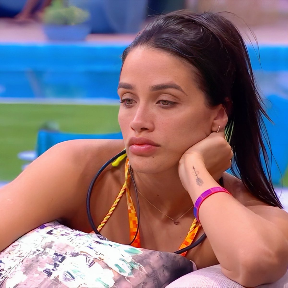 estou sem palavras, não sei o que dizer, perdi minha numero um, perdi a minha maior escolha desse bbb! o sonho continua aqui fora, mas não iriei me perdoar por não ter conseguido fazer você ficar 💔