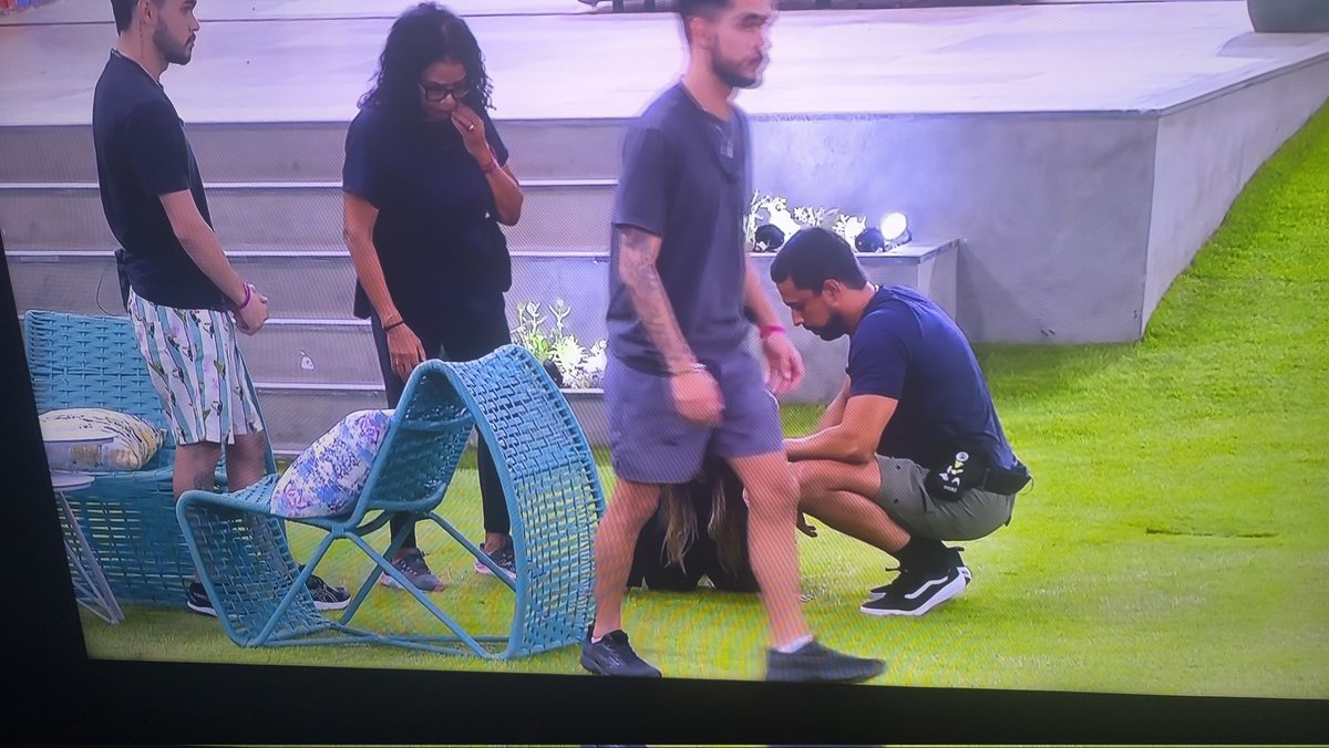 Mas la verdade é que tô no sou Tam fuerte como lo prnsabaaaaaaa #BBB25