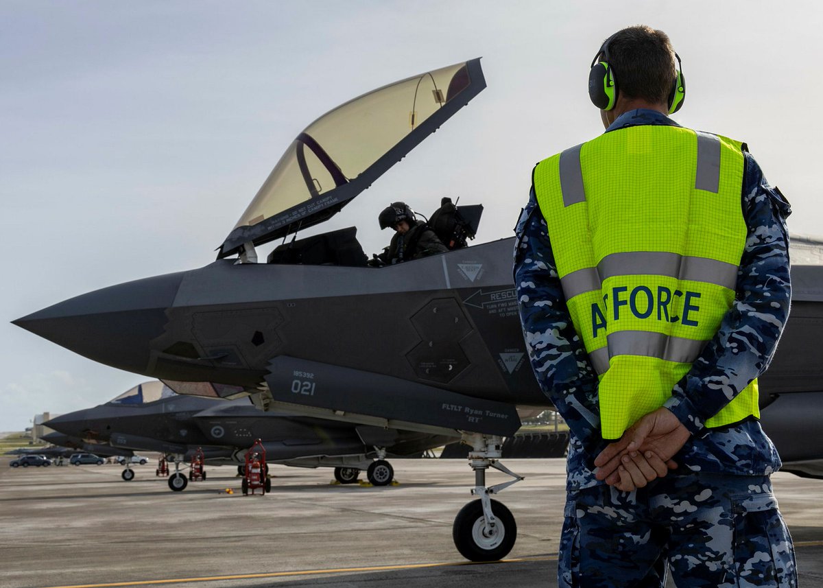 Defence Australia (@defenceaust) on Twitter photo Happy Birthday to <a href="/AusAirForce/">Royal Australian Air Force</a>! 🎉
Celebrating 104 years of keeping our skies safe, at home and abroad.
Thank you 🇦🇺❤️
#YourADF #AusAirForce Happy Birthday to <a href="/AusAirForce/">Royal Australian Air Force</a>! 🎉
Celebrating 104 years of keeping our skies safe, at home and abroad.
Thank you 🇦🇺❤️
#YourADF #AusAirForce