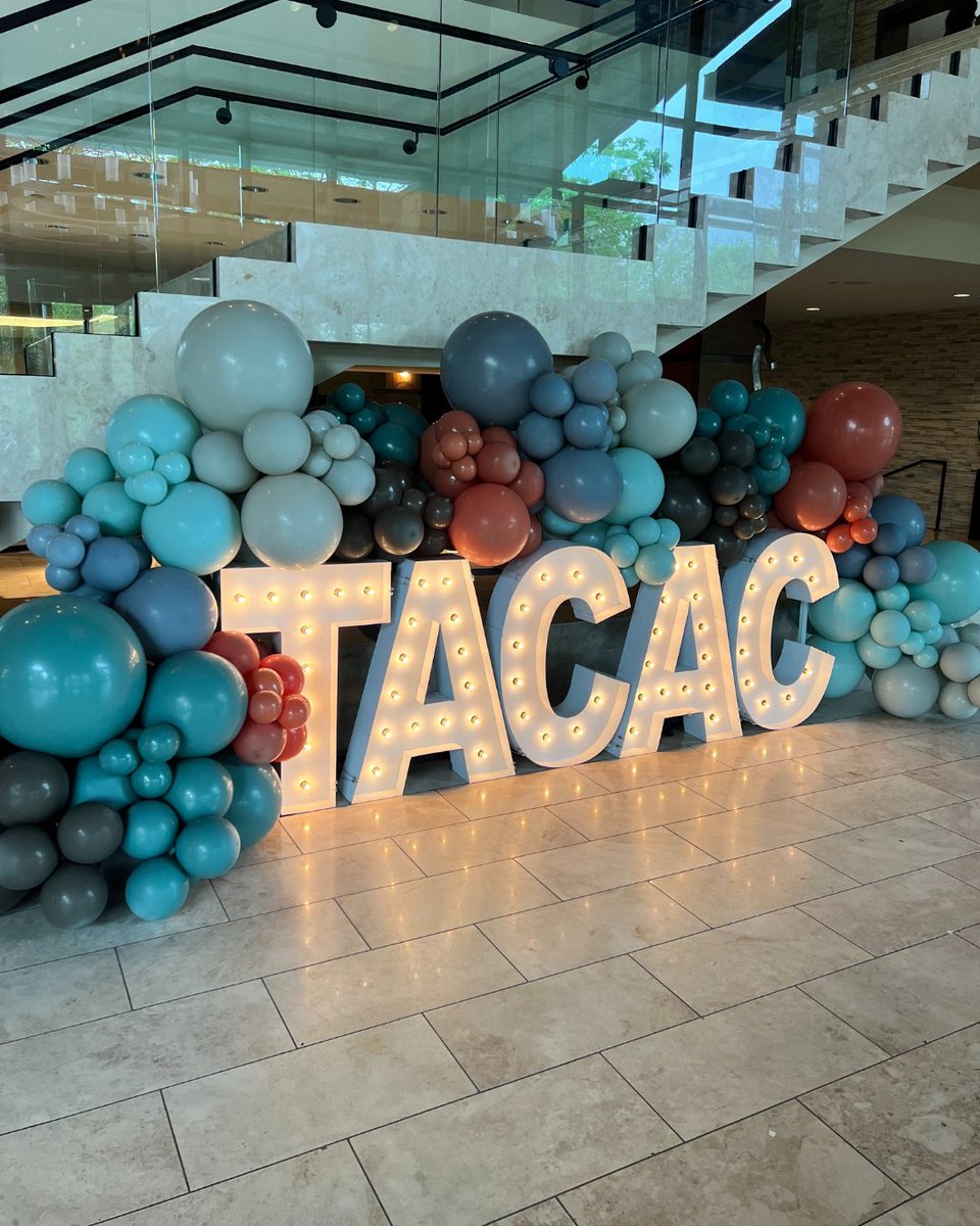 Language_Bird's tweet image. We&apos;re thrilled to be at #TACAC2025, connecting with amazing #collegecounselors and sharing how #LanguageBird helps students soar in their #worldlanguagelearning journey.✨We&apos;re offering an exclusive raffle just for TACAC attendees! Stop by Booth #1 to enter! 🤠 @TexasACAC