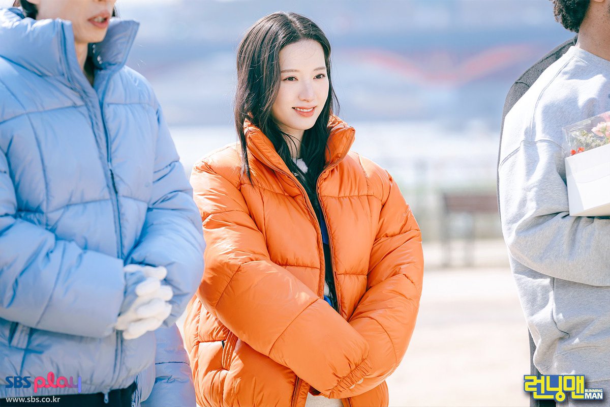 bonajiyeonHQ's tweet photo. Many photos from yesterday’s episode of Running Man!
If you haven’t watched it, it’s already on Viu. It will be on Netflix soon maybe a few more hours.
Don’t forget to use tags
#RuningMan #런닝맨 #귀궁 #보나 #BONA #김지연 #KimJiYeon https://t.co/RNr2EVAg63
