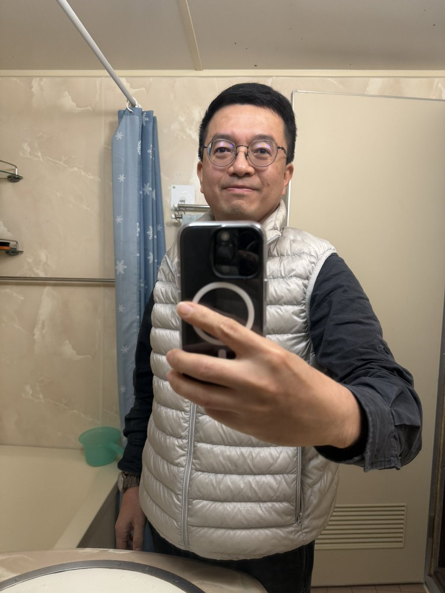 白髮變好多，老了老了⋯
#不想變老
#有人喜歡老人嗎