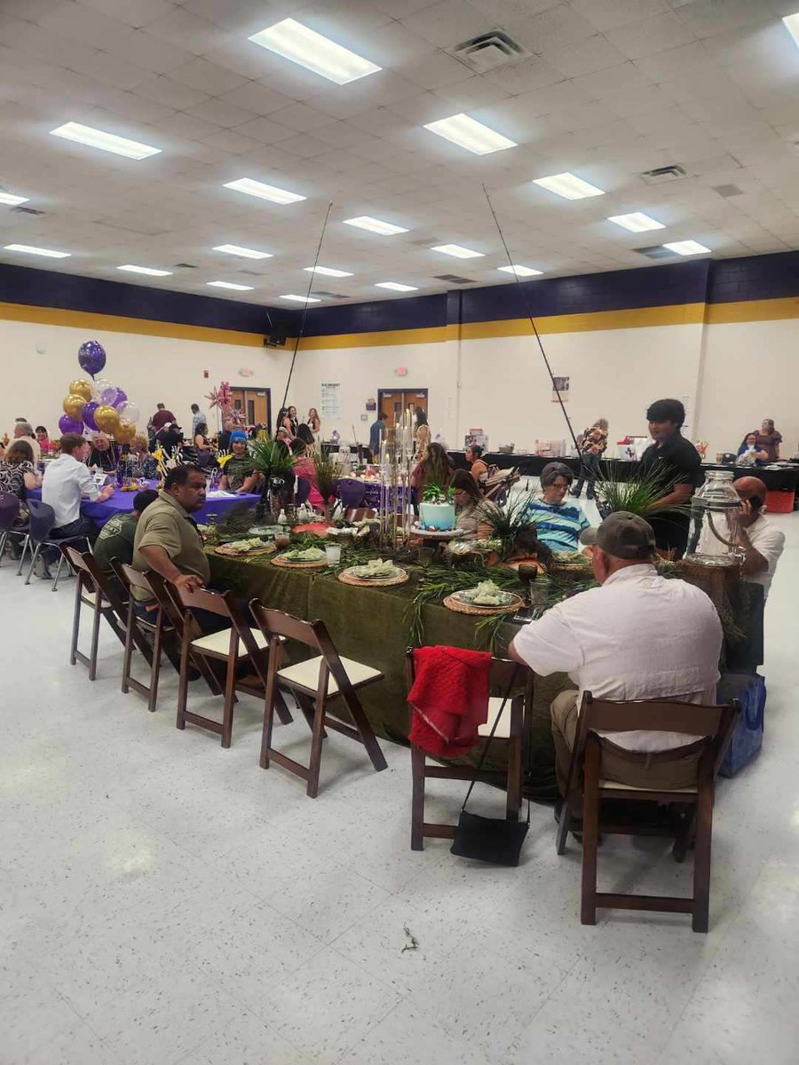Dr. Glenn Barnes Jr (@barnes_glenn) on Twitter photo Aransas Pass High School seniors did a great job with their Senior Serve Project Graduation Fundraiser. The creativity of the table decorations is amazing and the seniors serving dinner to their parents and family is a beautiful site to see. #APExcellence <a href="/AransasPassISD/">Aransas Pass ISD</a> Aransas Pass High School seniors did a great job with their Senior Serve Project Graduation Fundraiser. The creativity of the table decorations is amazing and the seniors serving dinner to their parents and family is a beautiful site to see. #APExcellence <a href="/AransasPassISD/">Aransas Pass ISD</a>