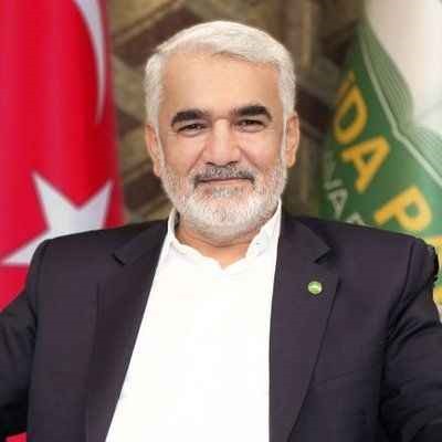 سەرۆکێ مە یێ گشتی برێز زکریا یاپجئۆغلو پەیاما پیرۆزباهیا جەژنێ ژبۆ نیچیرفان بارزانی سەرۆکی هەرێما کوردستانێ ڕە شاند.
/
Genel başkanımız Sn. Zekeriya YAPICIOĞLU, Kürdistan Bölgesi Başkanı Sn. Niçirvan BARZANİ'ye bayram tebrik mesajı gönderdi.