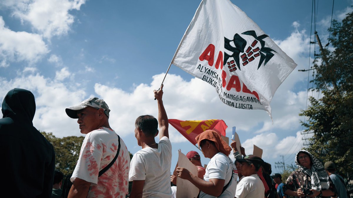 PilipinasSaka's tweet photo. Ayon kay UMA chairperson Ariel Casilao, ang tagumpay na nakamit sa #CLKampuhan2025 ay nararapat gawing binhi ng mas malakas at mas militanteng laban para sa tunay na reporma sa lupa at pagbawi nito mula sa mga mangangamkam.
#StopLandUseConversion
#SaveTheRiceGranary https://t.co/TIaaBbdLIb