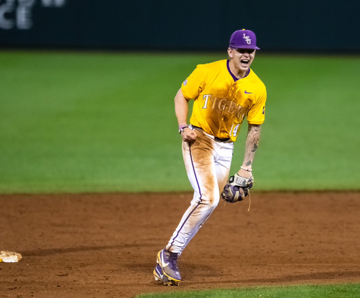 mjohnsonphoto's tweet photo. The pics are in. Check out my 📸 gallery from Sat/Sun’s @LSUbaseball 17-8 win to sweep @HailStateBB. @theadvocatebr @tanner_reaves @ChaseShores @coopcoop_1 #PHOTOS #photooftheday #nikonz9 #nikoncreates #LSU #NCAABaseball #photography
https://t.co/Nvtxy0JzAZ https://t.co/Tvw4ssqaOh