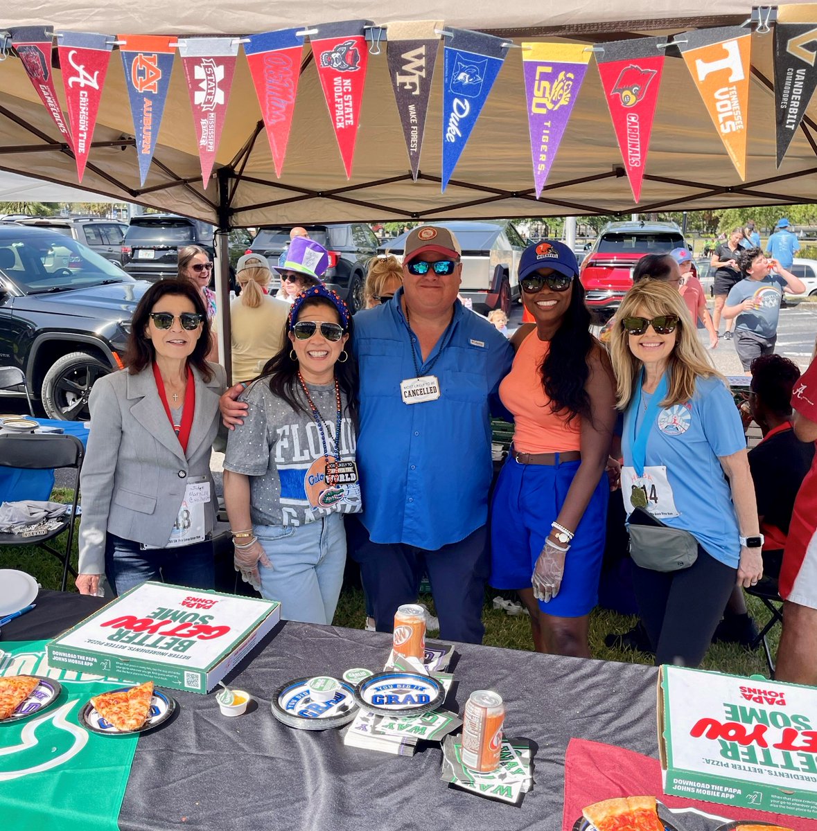 13thCourtFL's tweet image. A gorgeous Saturday morning greeted runners &amp;amp; team #RunningforJustice at the 16th Annual @HCBATampaBay Pro Bono River Run, held on the beautiful Tampa Riverwalk. The 5K run &amp;amp; the 21st Annual Judicial Food Festival support #ProBono legal services in Hillsborough County. #13Strong