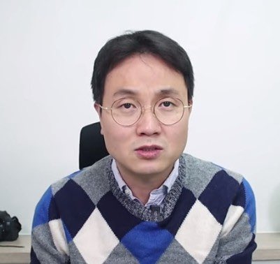 Kim Saeron’s family have won their injunction against YouTuber Lee Jinho, he is banned from broadcasting anything releated to the late actress and her family for 3 months.

m.entertain.naver.com/now/article/60…