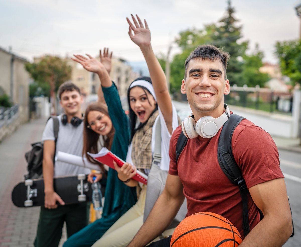 ‘Problemas socio-existenciales derivados del alargamiento de la juventud en un contexto de precariedad’

El artículo analiza cómo los jóvenes españoles en precariedad ven el alargamiento de la juventud, la precariedad laboral y los apoyos sociales.

👉 ow.ly/yxnS50UCun4