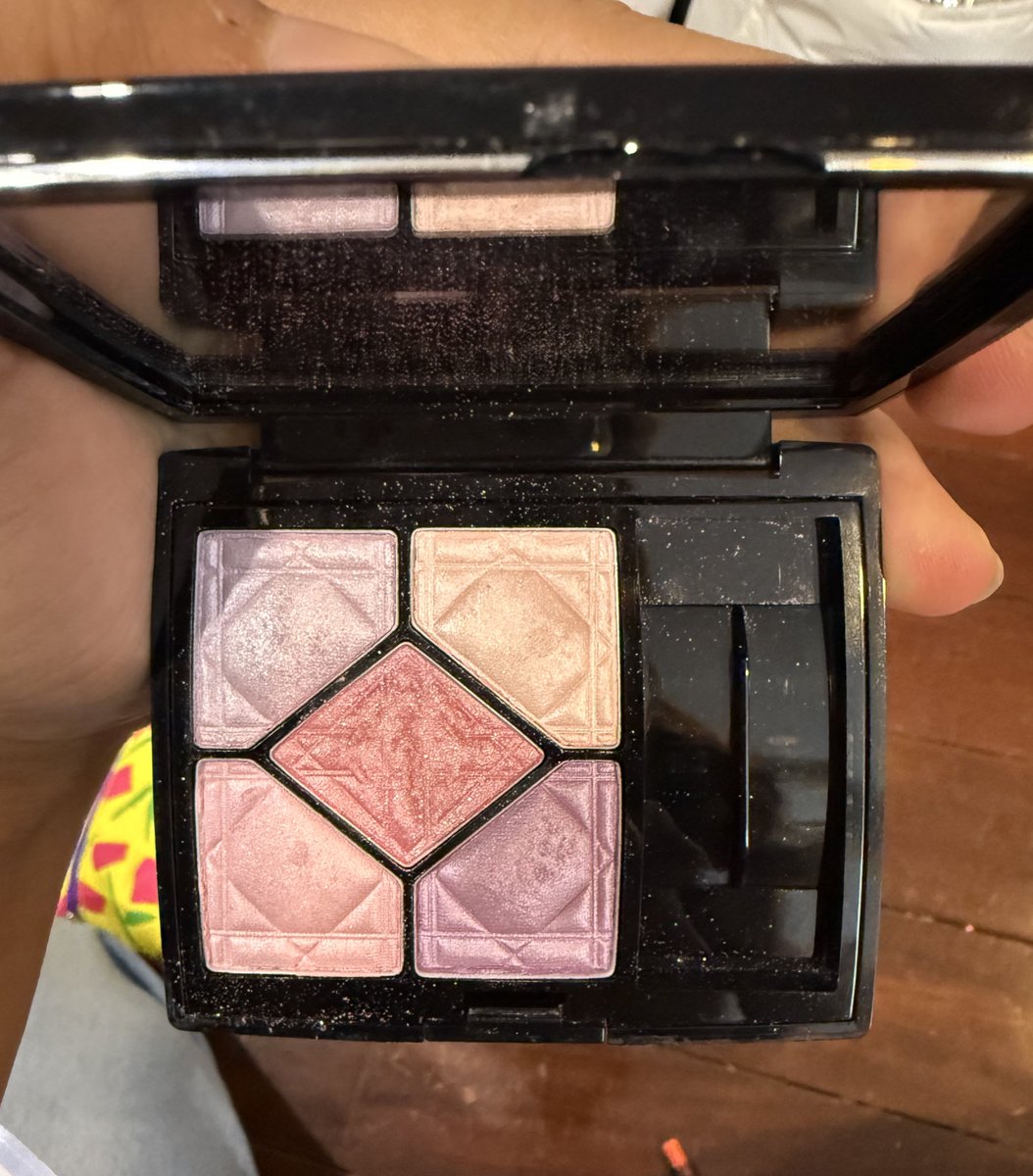 porpor ヅ tweet media