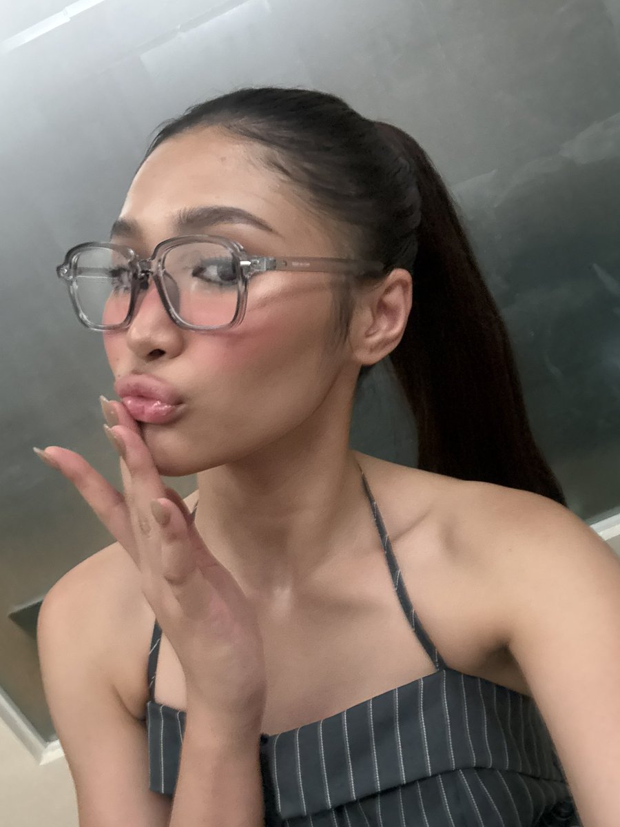 Jhoanna Robles 🦋 (@bini_jhoanna) on Twitter photo 
