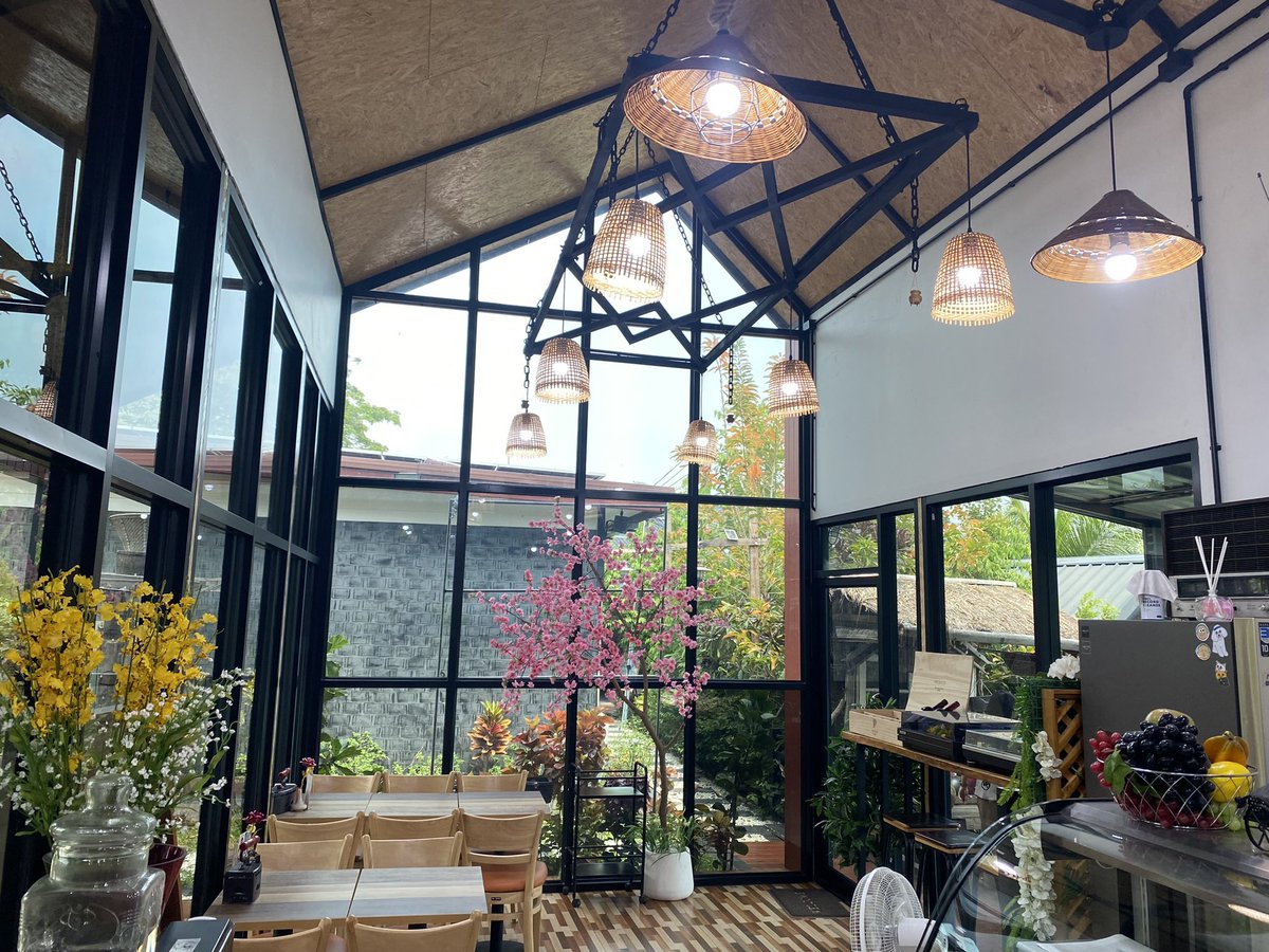 bbinbub's tweet image. Cafe’ Lover