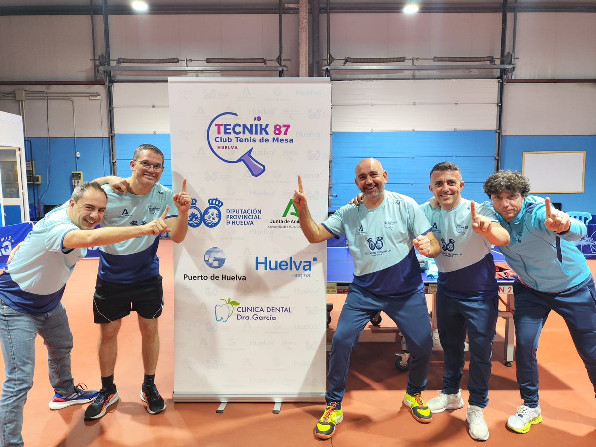 Seguimos invictos, Victoria 19
🏓✨ Con el ascenso a 1a Nacional ya conseguido, nuestro equipo consiguió ganar a un grandísimo @RCLabradoresor 4-2. ¡Con este resultado alcanzamos nuestra 19💪.
Este camino sería imposible. 🙏💙
<a href="/DipuHU/">Diputación de Huelva</a>  <a href="/DeporteAND/">Andalucía es Deporte</a>, <a href="/AytoHuelva/">Ayuntamiento Huelva</a>  #OrgulloDeHuelva