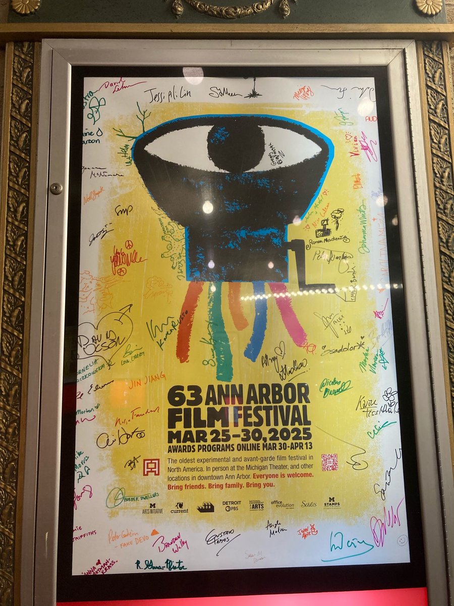 “DESK BUGS” won the Best Experimental Animation Award at the Ann Arbor Film Festival!
Huge thanks to the jury, the festival team, the audience, and all the amazing filmmakers I met. AAFF gave me so much power.
I’ll keep making weird stuff!