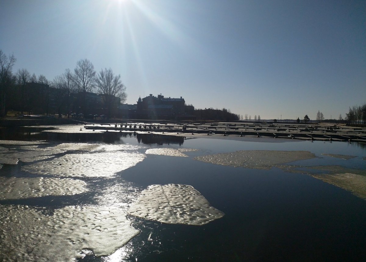 karl_w_nyman's tweet image. Wishing all of you a wonderful week! #endofmarch #springiscoming #vasa #vaasa #finland