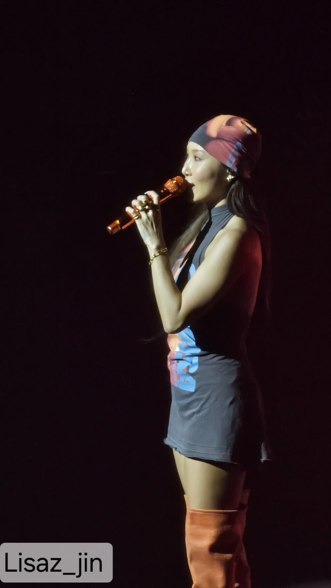 Hwasa in Boston