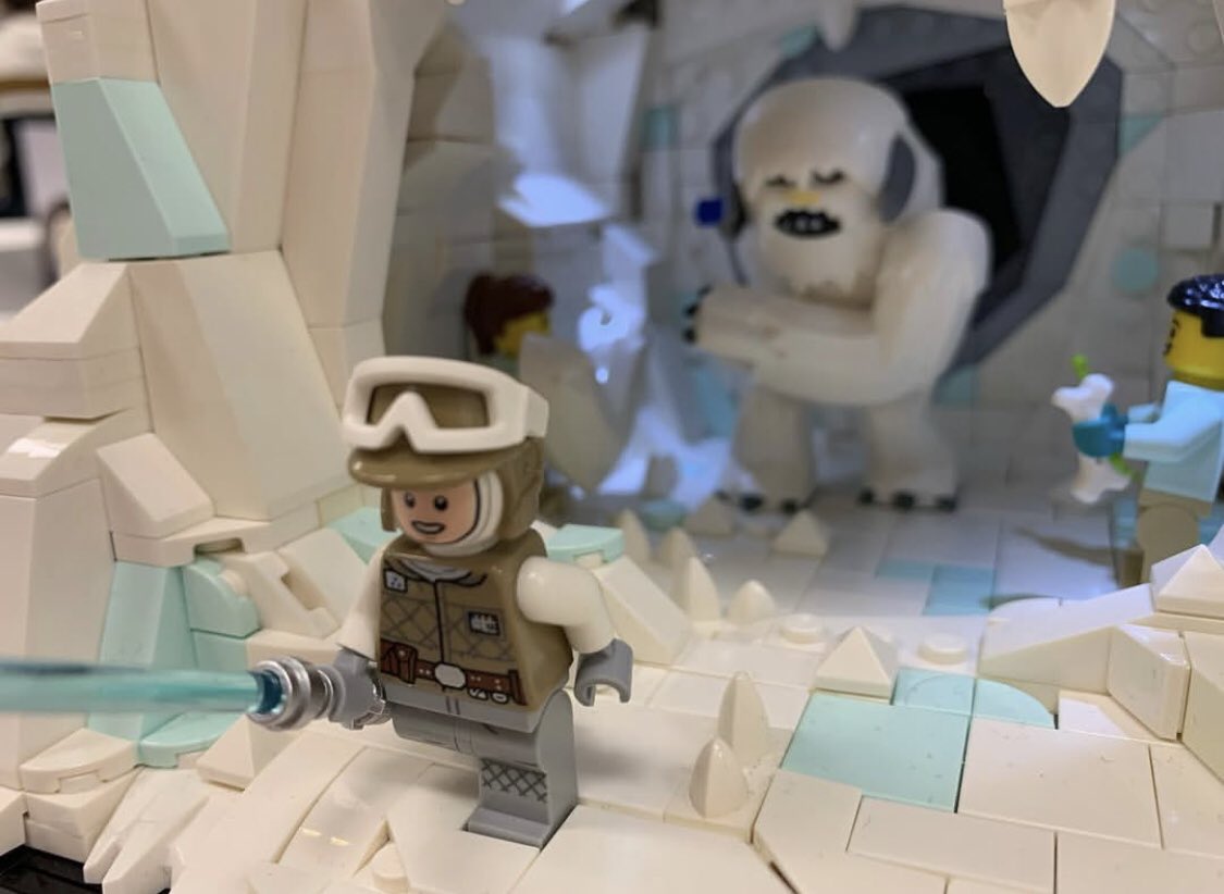 frank155161's tweet photo. Star Wars Wampa Cave Escape
#legomodel https://t.co/T880UR5fPL