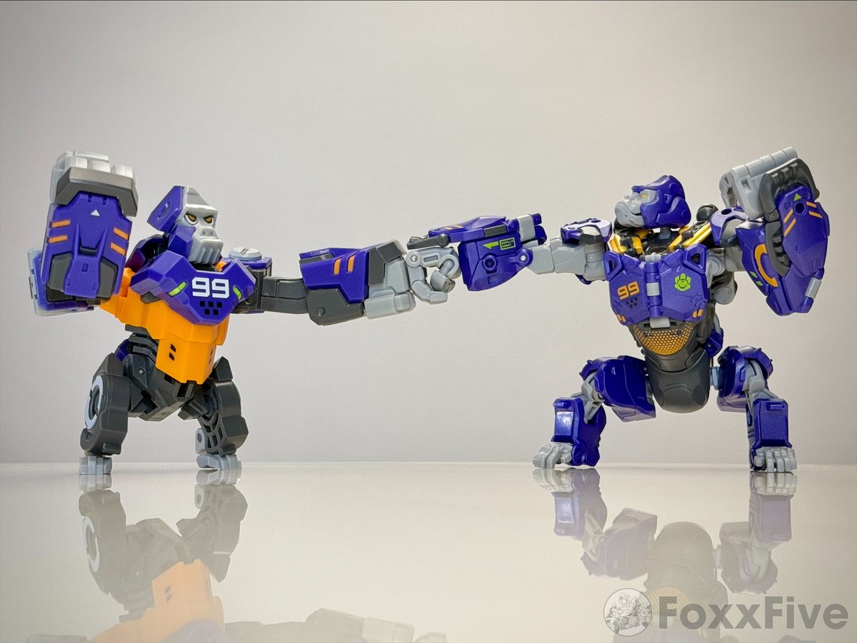 foxracingfive's tweet photo. 99 x 99 @52ToysBeastBox #52toys #beastbox #ビーストボックス #jojo #neogio https://t.co/UQROVfdJLZ
