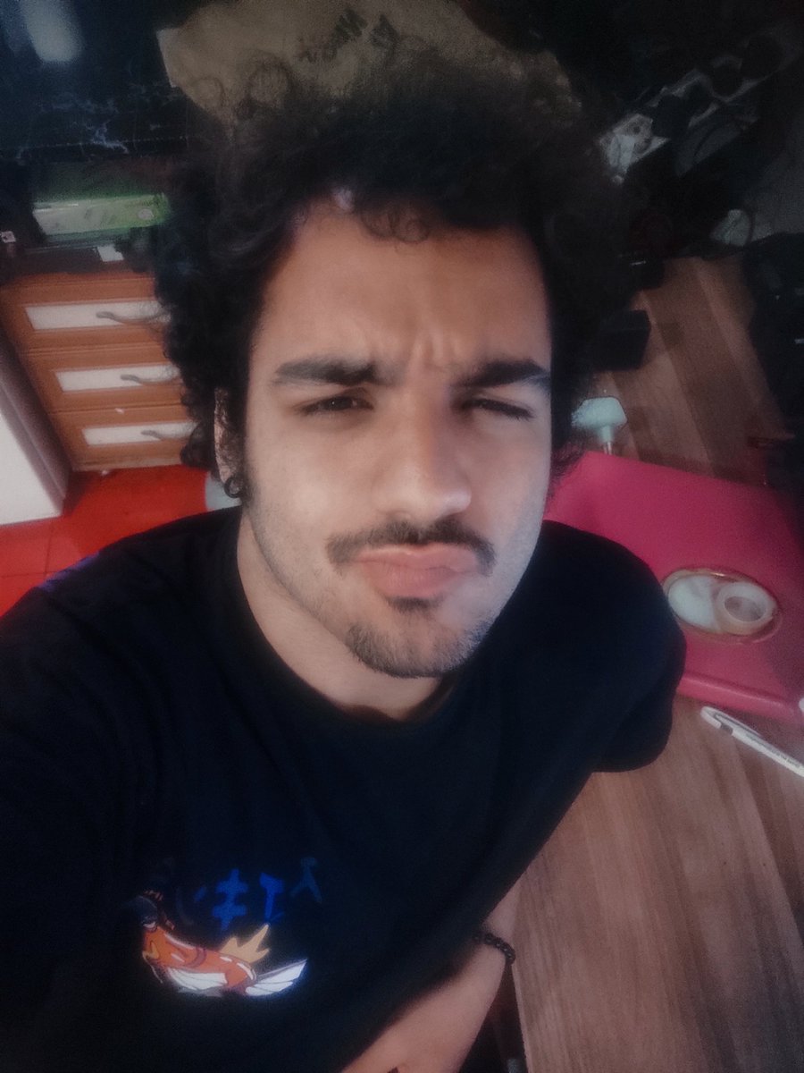 İyi bayramlar ben calişiyor