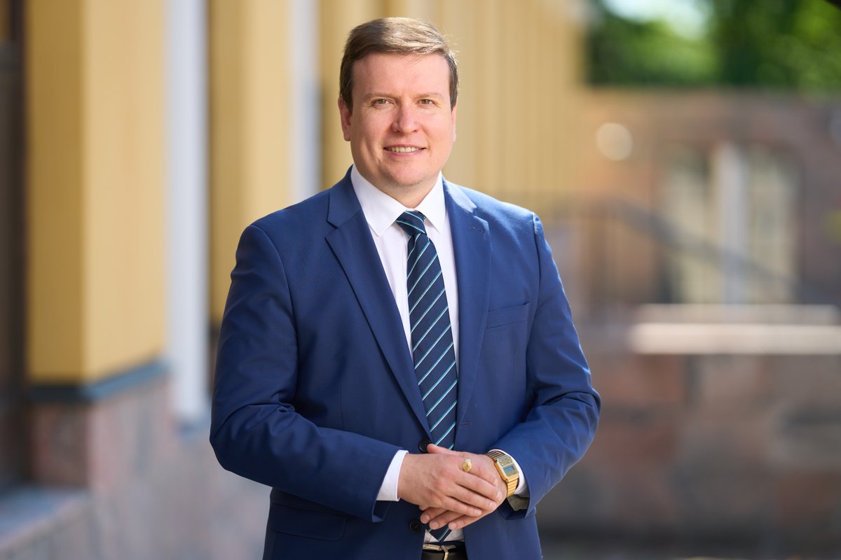 🇫🇮 🤝 🇿🇲 We are pleased  to welcome the Minister for Foreign Trade and Development, Mr. Ville Tavio to Zambia. During the 2-day visit, Minister Tavio will have multiple bilateral engagements and deliver remarks at the Least Developed Countries Future Forum. 

#FinlandinZambia